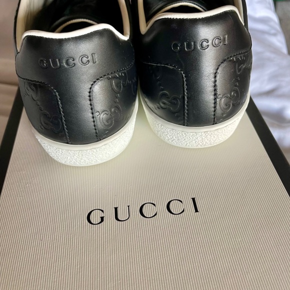 MENS GUCCI SNEAKER - Picture 2 of 3